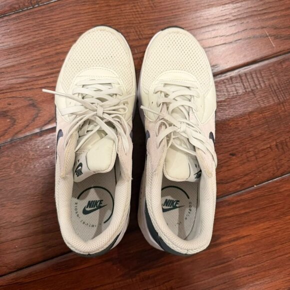 Nike Air Max Excee Sea Glass Vintage Green White Size 9 - Picture 2 of 7